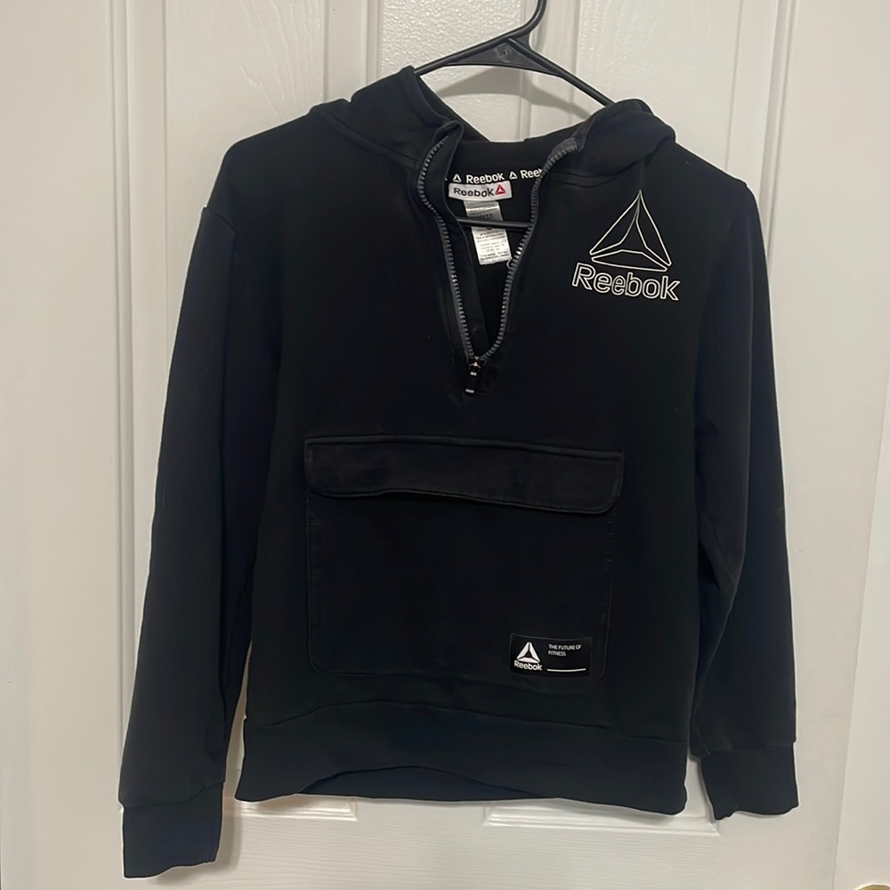 Reebok boy pull over size 10/12